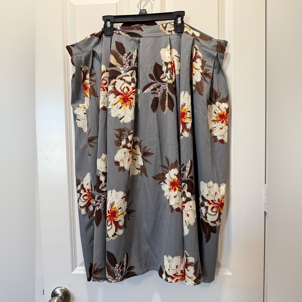 Floral Gray Skirt